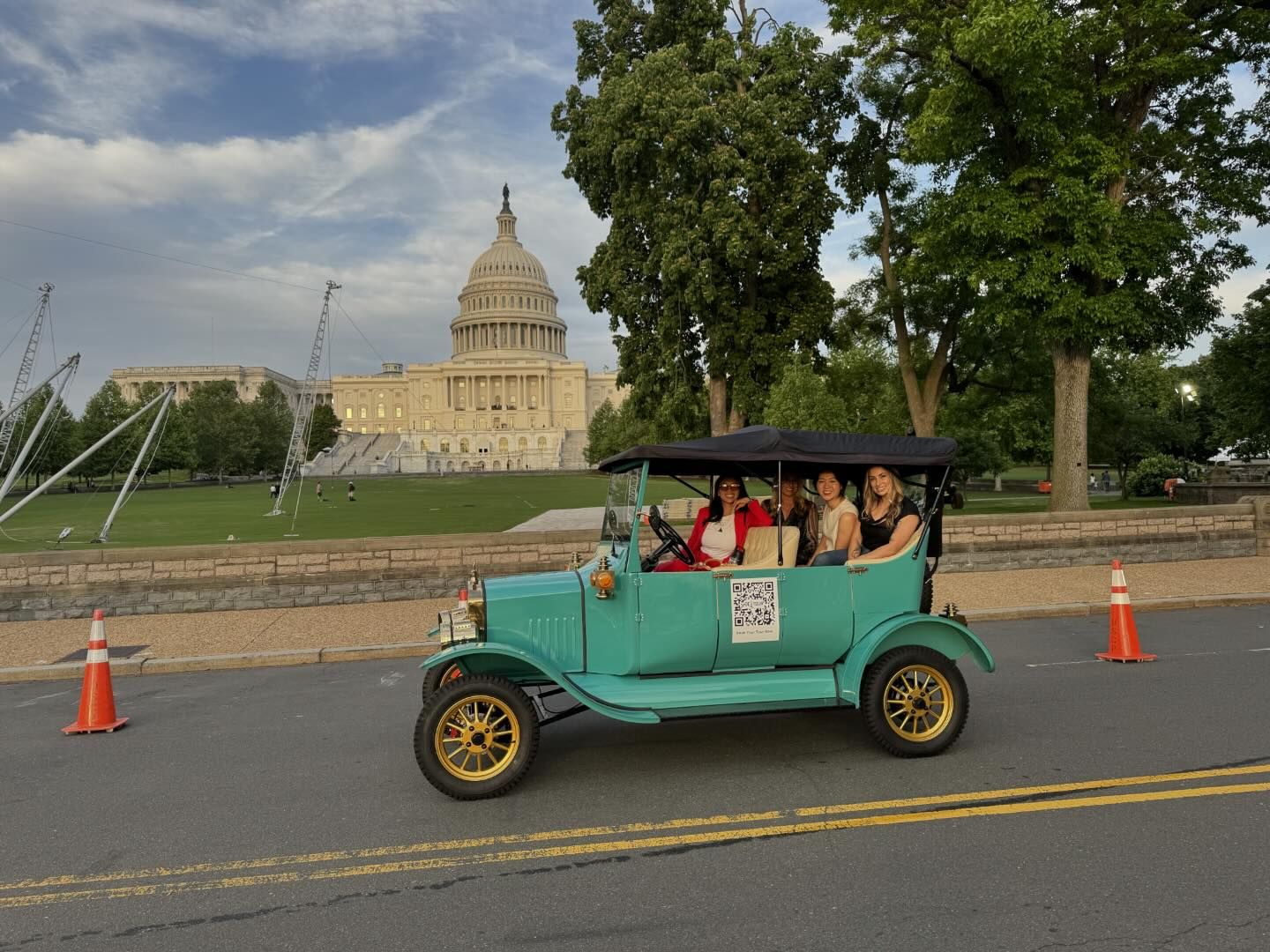 dc monument tours